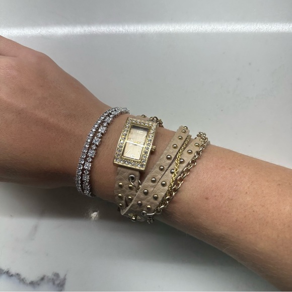 NEW BEIGE LEATHER WRAP WATCH